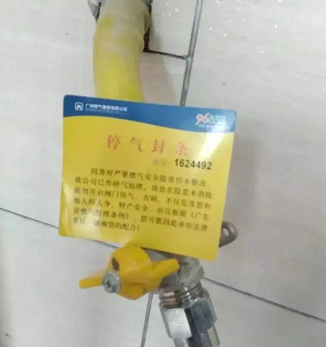 1.png 1.png